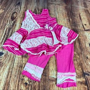 Isobella & Chloe Outfit